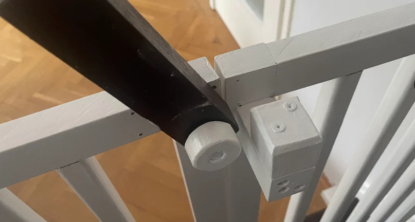 BS EN 1930儿童栅栏安全要求和测试方法